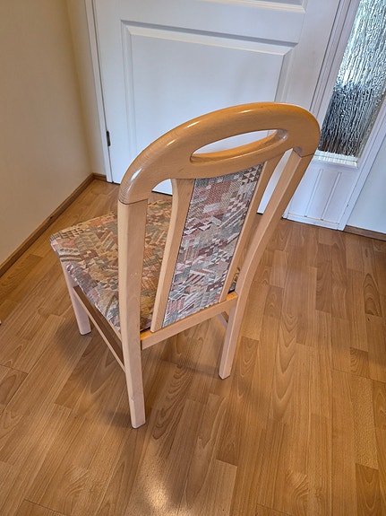 Ruokailuryhmän tuolit 8 kpl