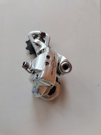 Campagnolo Veloce 10spd takavaihtaja, hopea
