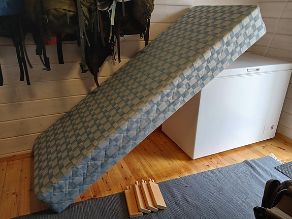 Runkopatjasänky 80×200