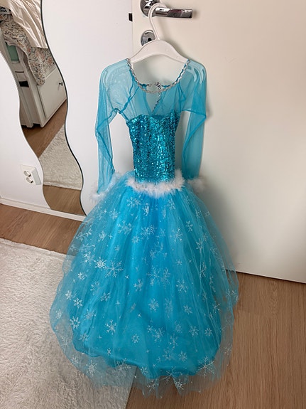Frozen Elsa -mekko 6–7 v
