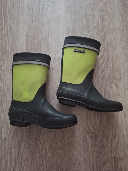 Nokian kumisaappaat 33
