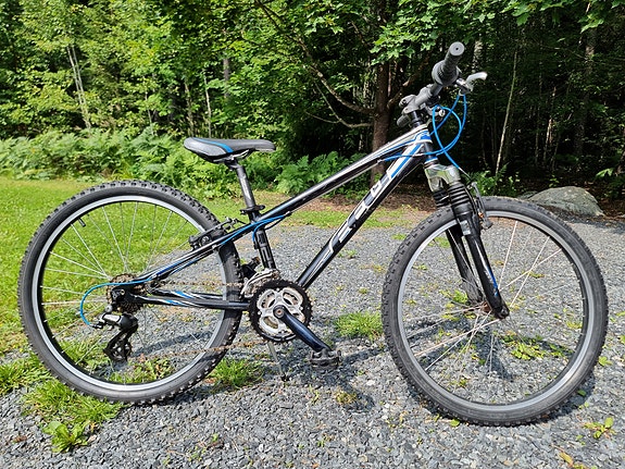 24" maastopyörä Felt Q24