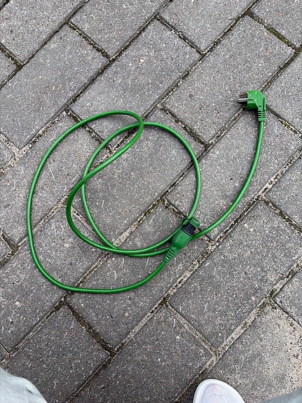 Lohkolämmittimen johto Defa