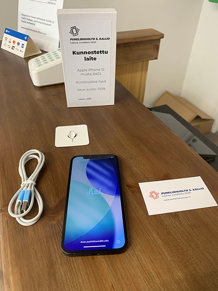 Apple iPhone 12, 64Gt, musta, hyvä