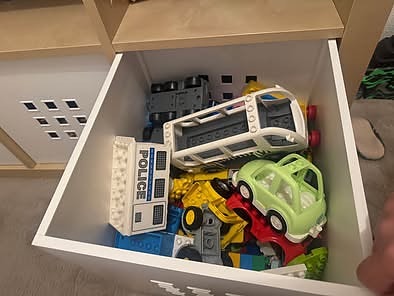 Iso kasa legoja