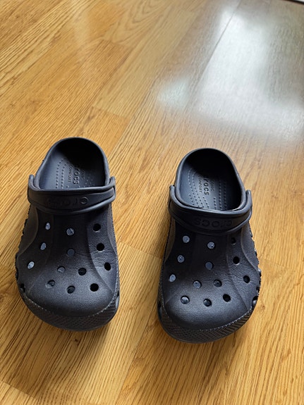 Crocs J1 (32–33) – erittäin siistit, vain muutaman kerran käytetty