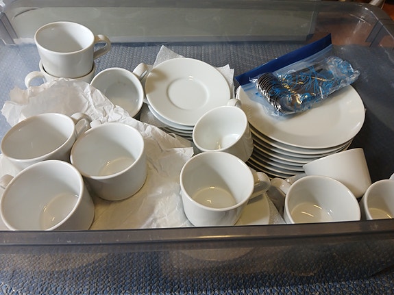 Ikea 24 hengen kahviastiasto