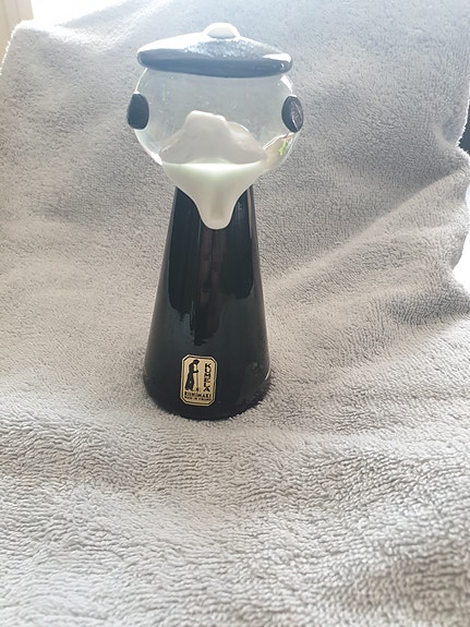 Kumela figuuri, Lättähattu, Signeerattu A.Jacobino Kumela Oy, Muutto Myynti