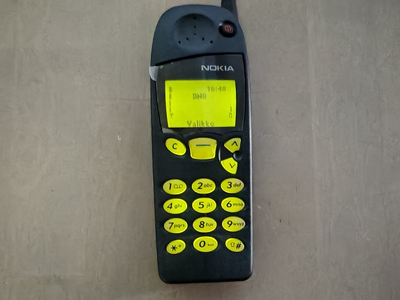 Nokia 5110 retro matkapuhelin