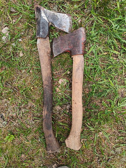 Billnäs kirveet.