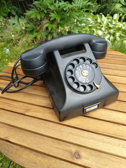 Vintage Ericsson bakeliitti puhelin 50 luku