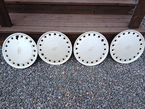 Ford pölykapselit 13t