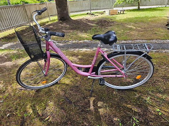 Naisten pyörä, 28" / runko 50cm