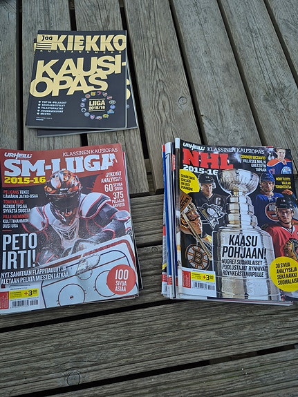 SM-liiga ja NHL-kausioppaat 2015-26