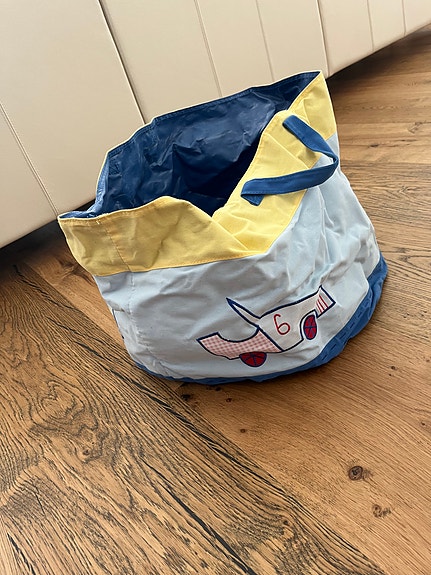 Lastenhuoneen lelujensäilytyspussi