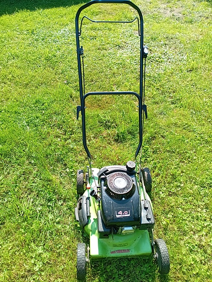 Ruohonleikkuri. 4.hv. Gardener.