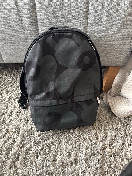 Marimekko Unikko kangasreppu musta unisex