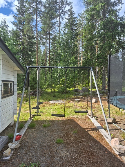 Lasten pihakeinu