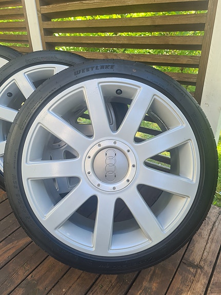 Audi TT vanteet. 18"x 8" ET35