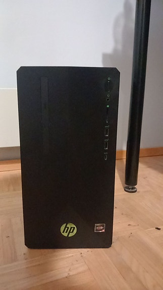 HP pöytätietokone musta