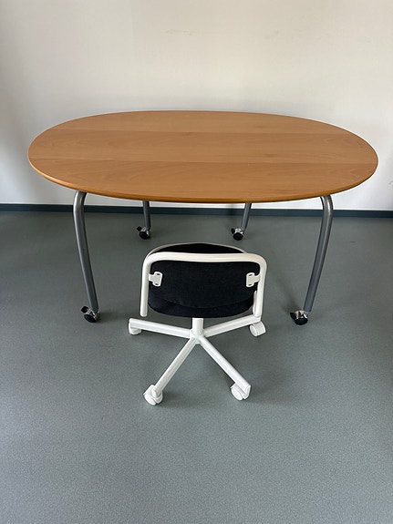ISKU pöytä + IKEA ORETALL tuoli, 30 €