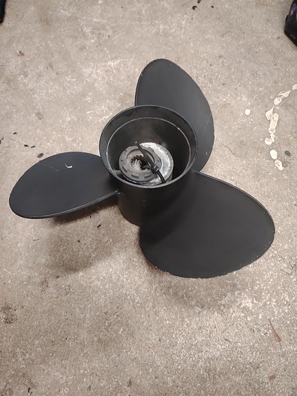 Mercruiser potkuri Alpha Bravo
