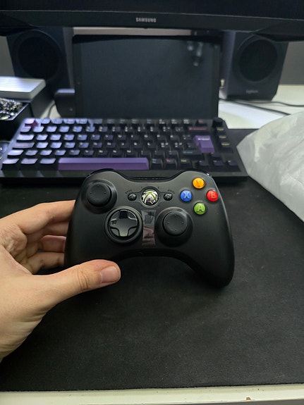 Xbox 360 Ohjain (Käyttämätön)