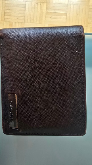 Calvin Klein nahkainen miesten lompakko ruskea, käytetty
