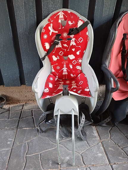 lastenistuin polkupyörään