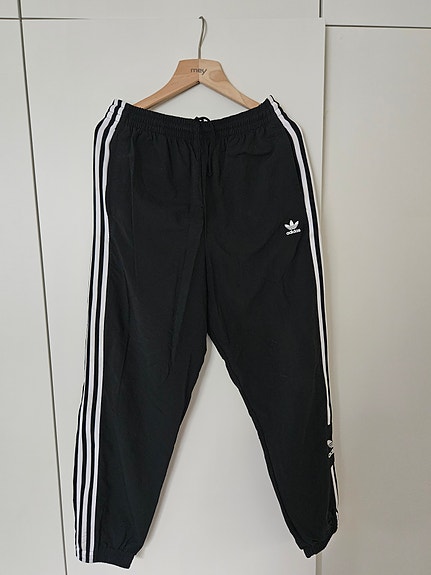Adidas housut
