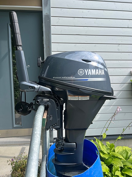 (Varattu) Yamaha F15CMH perämoottori vm. 2018 nelitahti
