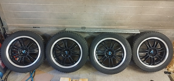 Dotz 5x108 17" Nokian Hakkapeliitta 9 215/50R17