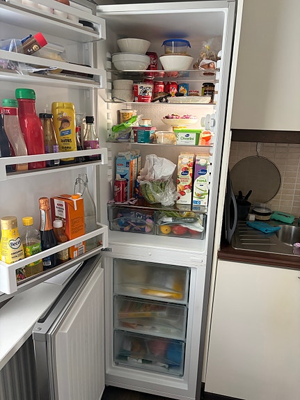 Laadukas Liebherr jääkaappipakastin