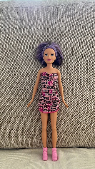 Barbie nuket vaatteilla 5 kpl