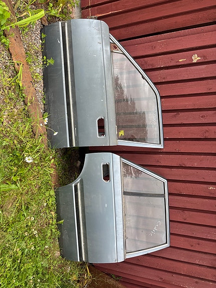 Nissan Cedric  Y30 harmaa