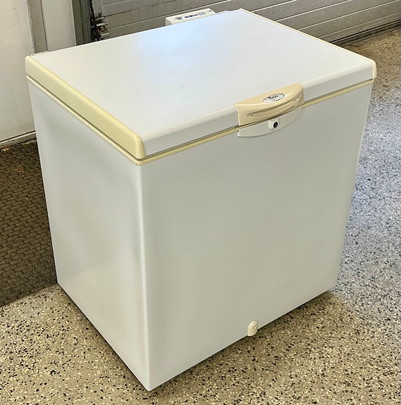 Whirlpool arkkupakastin säiliöpakastin