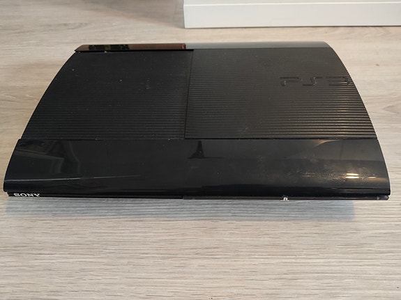 PS3 Super Slim (CECH-4004A)