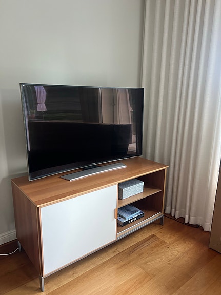 Samsung 55 tuumainen LED-televisio