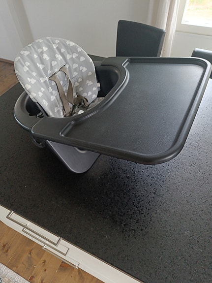 Stokke steps babyset + tarjotin (+ pehmusteet)