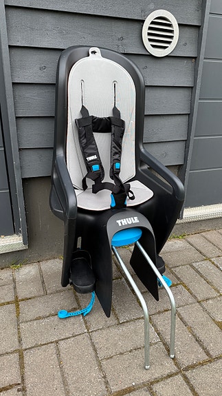 Thule polkupyörän lastenistuin 22 kg musta