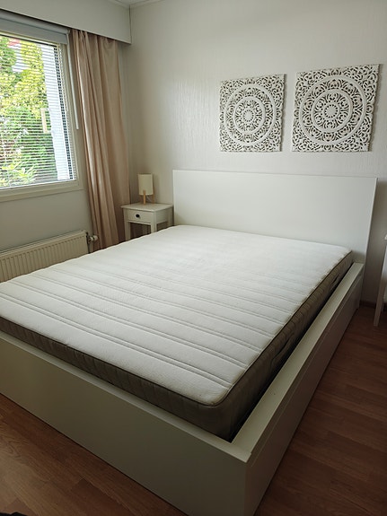Malm parisänky 160x200 (varattu)