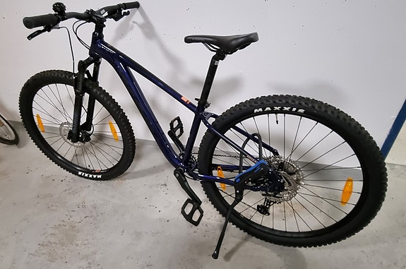 Kona Mahuna maastopyörä S 29" naisten, sininen