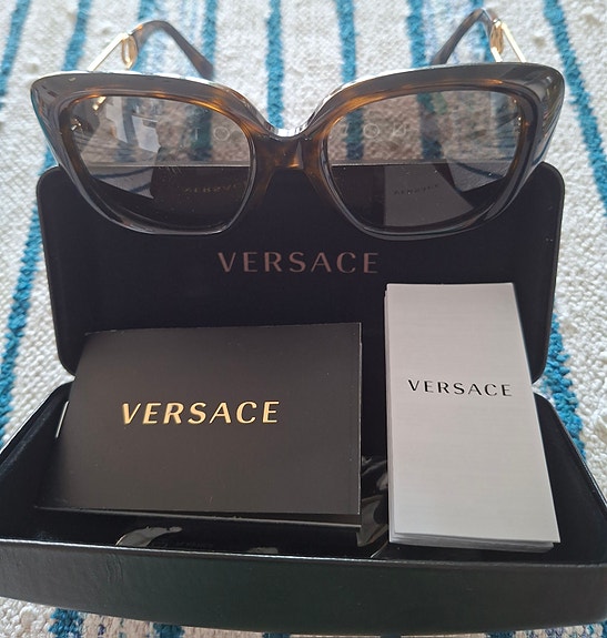 Versace naisten aurinkolasit