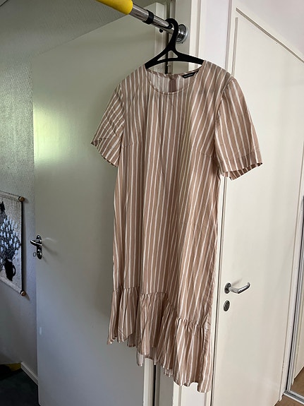 Marimekko kesämekko koko 36 beige