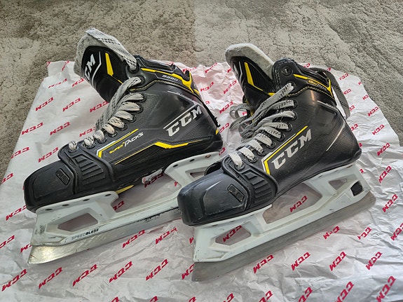 CCM Super Tacks 9380 Goalie Maalivahdin luistimet koko 6 / 40,5