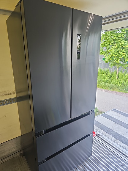 Ribbenås IKEA musta side-by-side Jääkaappi (Lue kuvaus) // Ilmainen Toimitus!