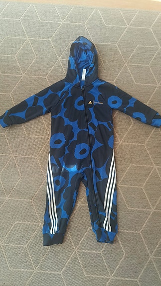 Adidas x Marimekko hupullinen haalari, koko 104