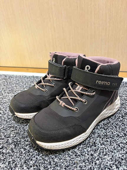 Reima välikausikengät 33