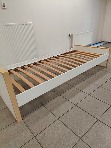 Muurame, koivurengas sänky