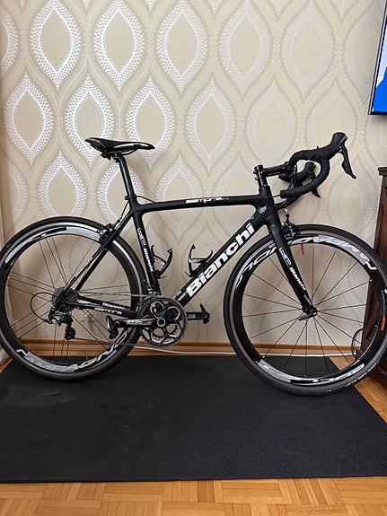 Bianchi Sempre Pro maantiepyörä 55 cm